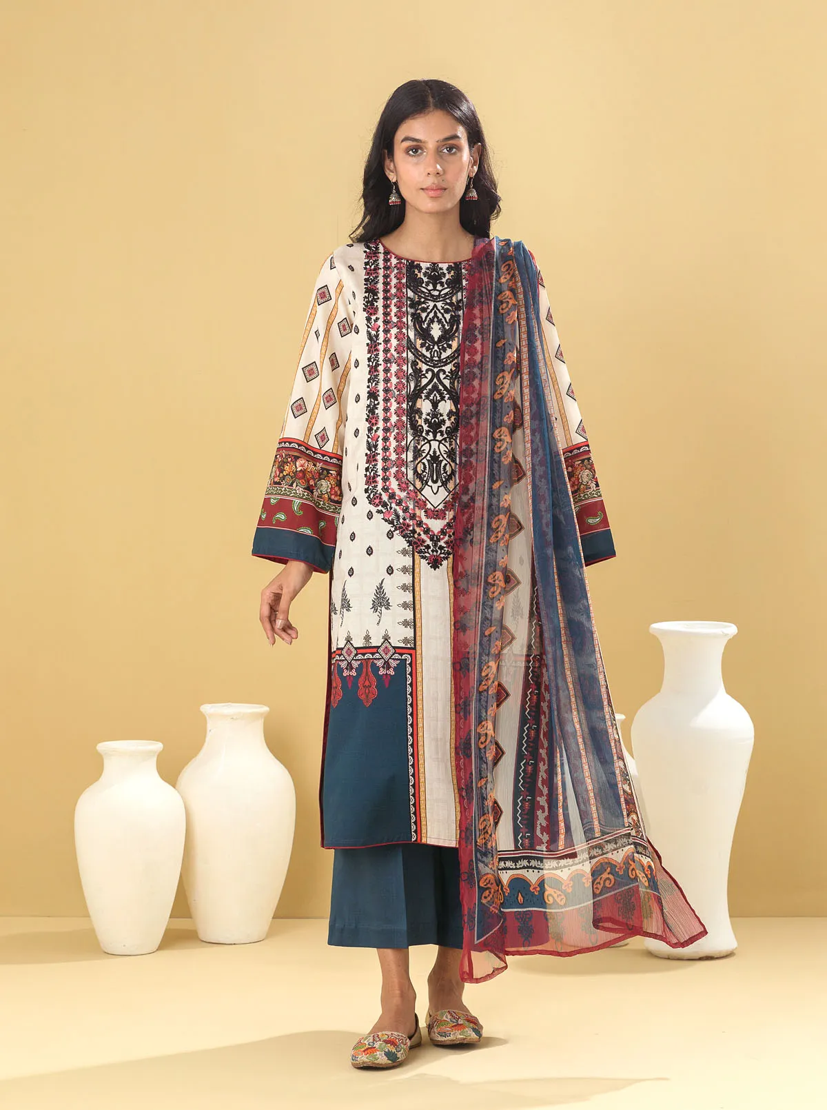 3 PIECE - EMBROIDERED LAWN SUIT - PEARLY JEWEL
