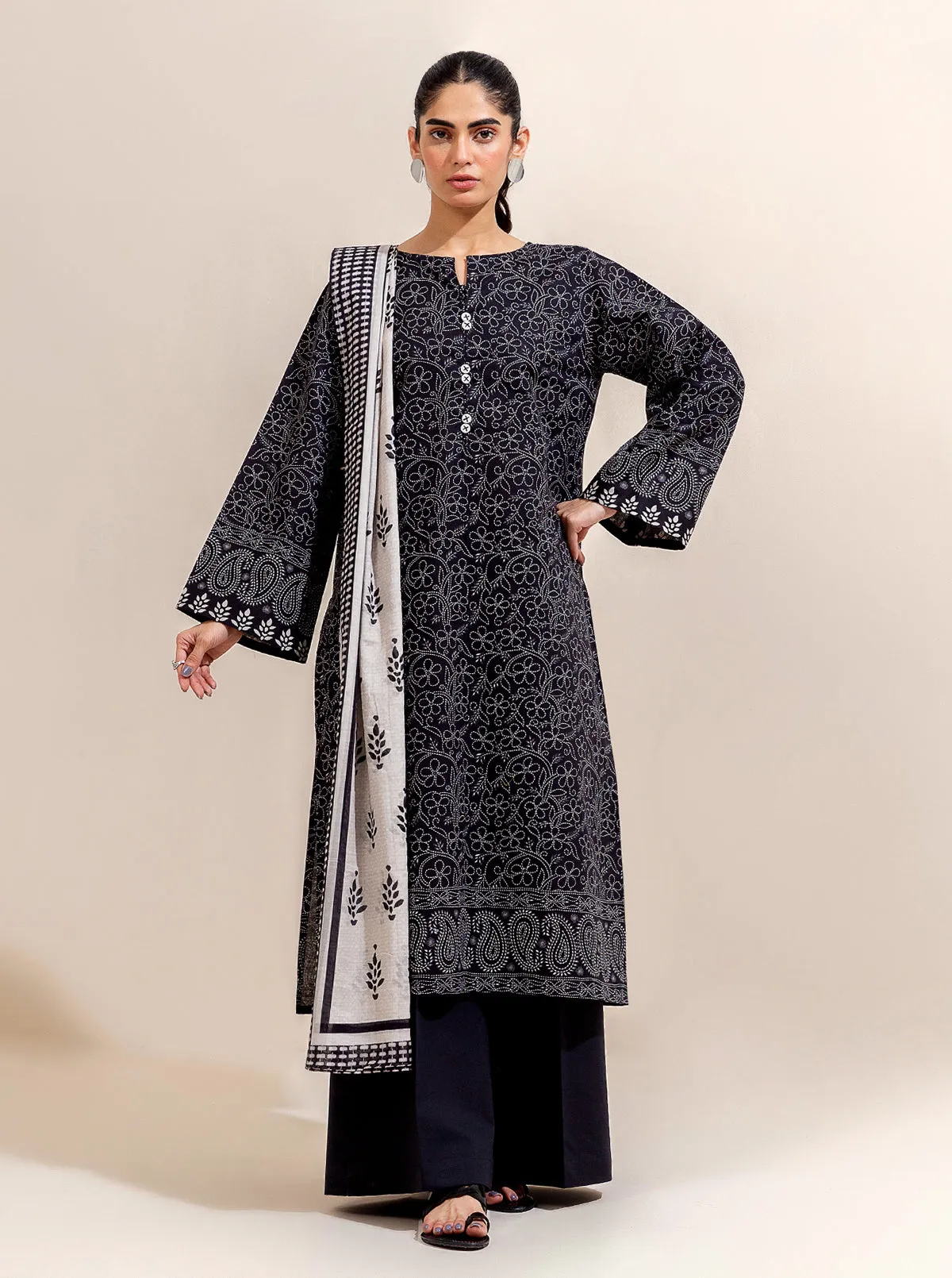 3 PIECE PRINTED LAWN-MYSTERY STITCH