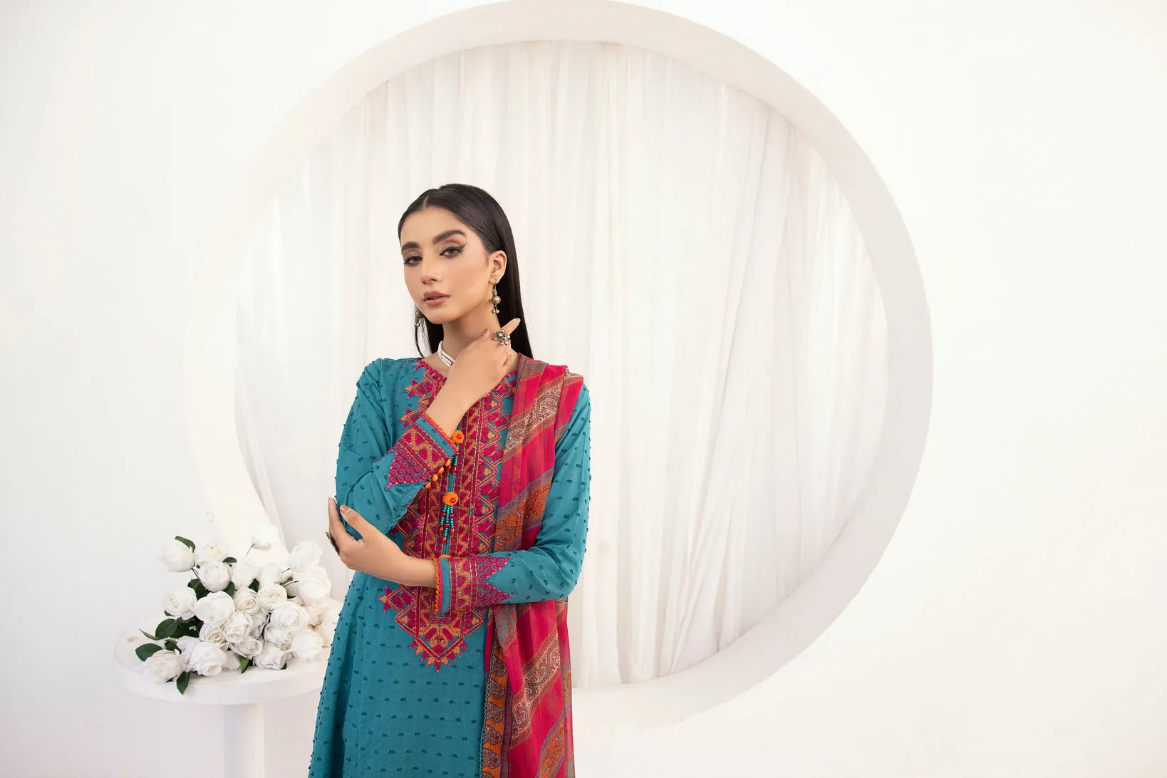3PC HEMLINE EMBROIDERED LAWN DRESS 06