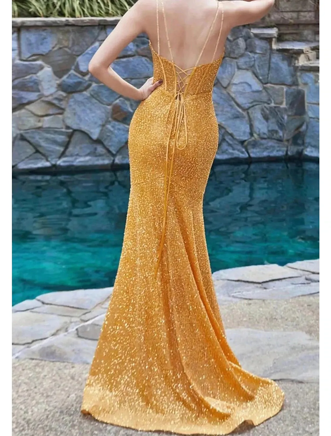 Luolandi Mermaid / Trumpet Evening Gown Elegant Dress Formal Prom Sweep / Brush Train Sleeveless Spaghetti Strap Sequined with Glitter