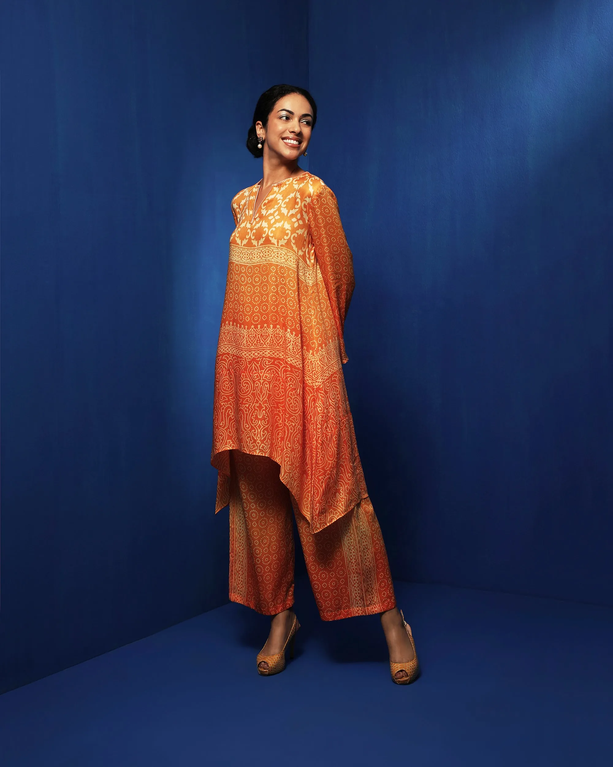 Orange ombre-printed narrow pants