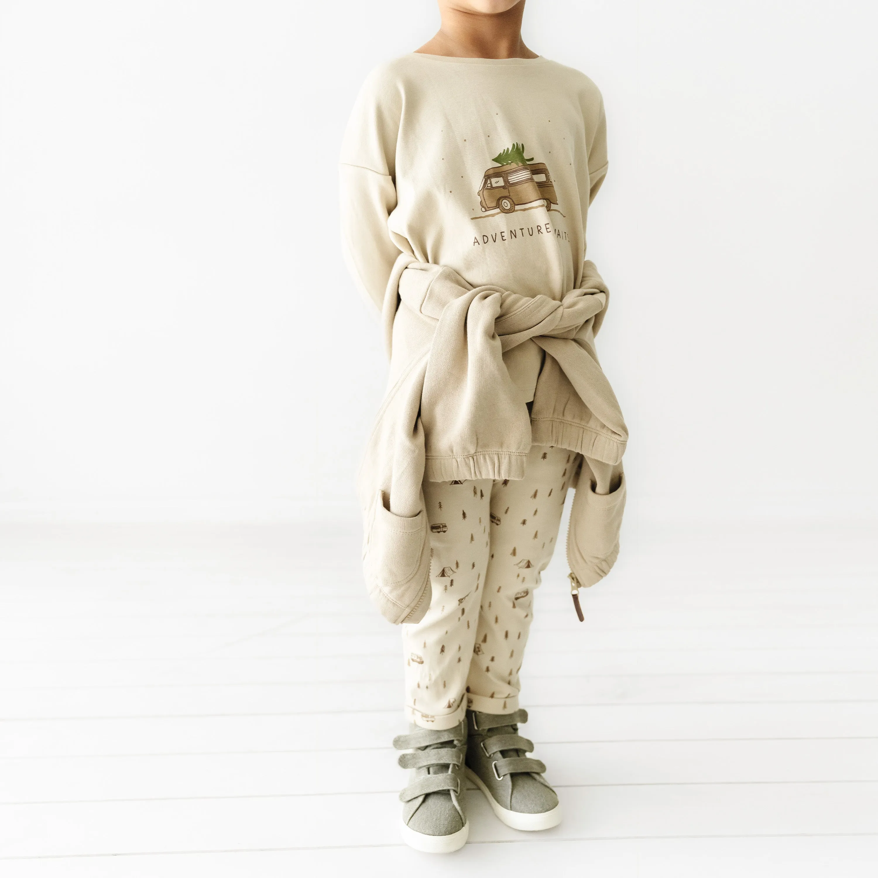Organic Kids T-Shirt & Pant Set - Adventure Awaits